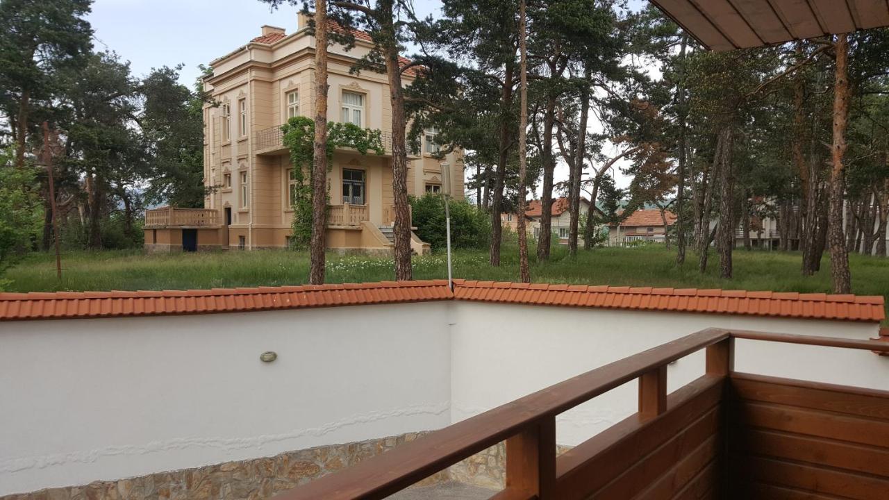 Апартамент "Forest View" В Комплекс "Вели Хилс" Velingrad Ngoại thất bức ảnh